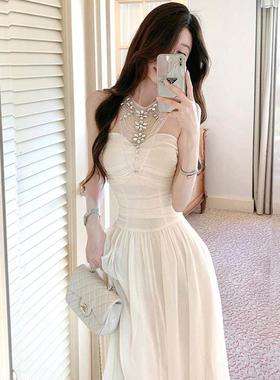 生日小礼裙高级感法式白色挂脖晚礼服度假长裙重工钉珠镶钻连衣裙