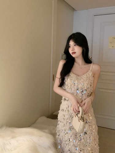 法式吊带连衣裙女装春夏季礼服裙