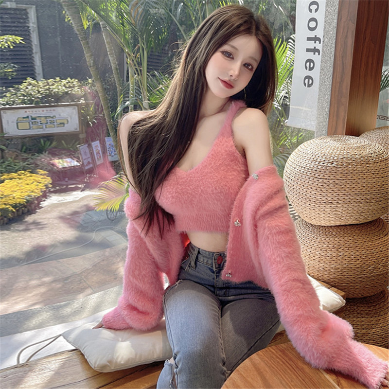 新款秋冬网红减龄灯笼袖软糯开衫