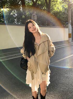 巨好看短款风衣外套女2026