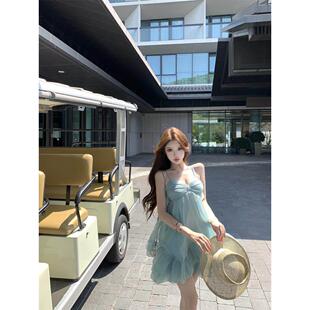 薄荷绿露背吊带连衣裙女夏季荷叶边雪纺裙子纯欲高腰显瘦a字短裙