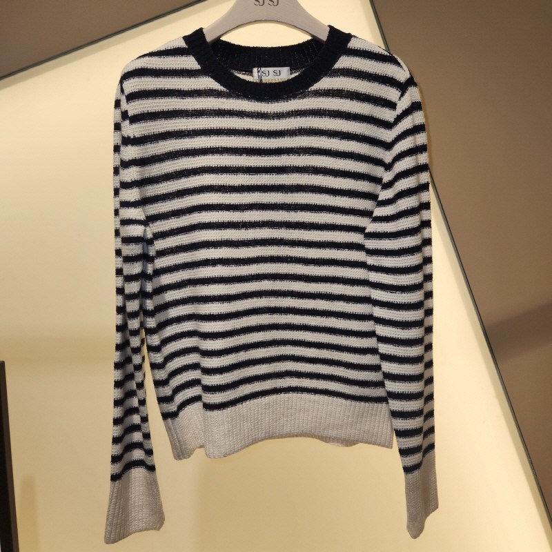 2024秋时尚条纹针织衫