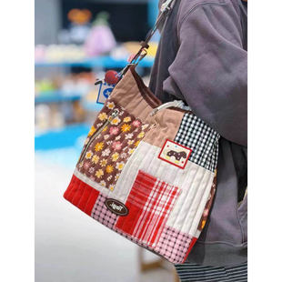Tagi.《小马Magi》怦怦日常休闲撞色拼接托特包hobo大容量单肩包