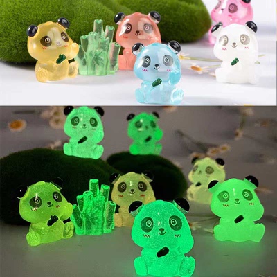 夜光可爱小熊猫发光DIY饰品微景观小摆件树脂立体荧光工艺品礼物