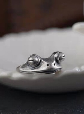 闭眼青蛙戒指素银指环女个性复古