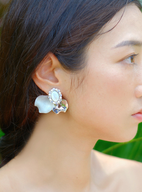 MAKIIMAKII 原创设计3D打印两戴繁花珍珠耳钉重工耳饰约会度假感