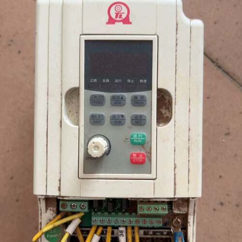 可维修东厉变频器TLM-0.75T4-1B议价