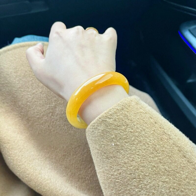 天然黄龙玉手镯女款玉石镯子玉器手饰