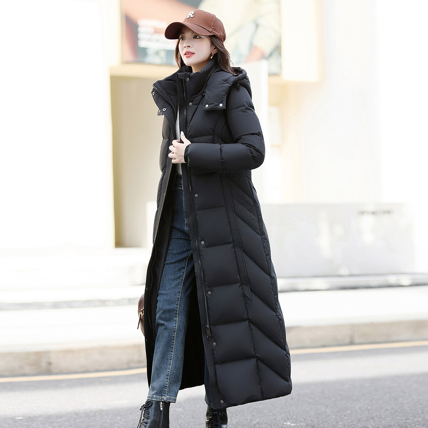2025年新款加厚加长羽绒服