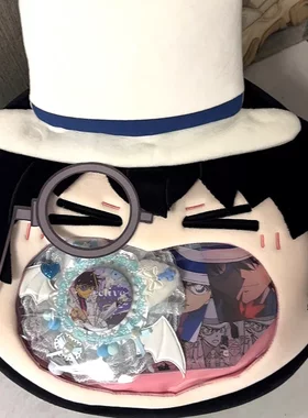 名侦探柯南毛绒双肩包魔术怪盗基德痛包二次元背包玩偶斜挎包书包