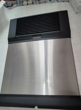 星崎制冰机全新配件，KM2 1。KM270前罩板面板门板8IM220前罩板