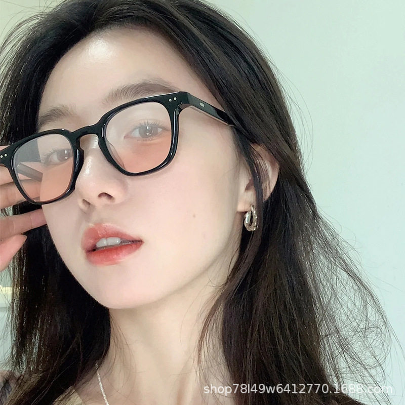 严选腮红眼镜女黑框阿發小红书同款素颜渐变粉色近视眼镜可配度数,ZIPPO/瑞士军刀/眼镜,防蓝光镜,淘宝优惠券,粉丝福利购,淘宝优惠卷