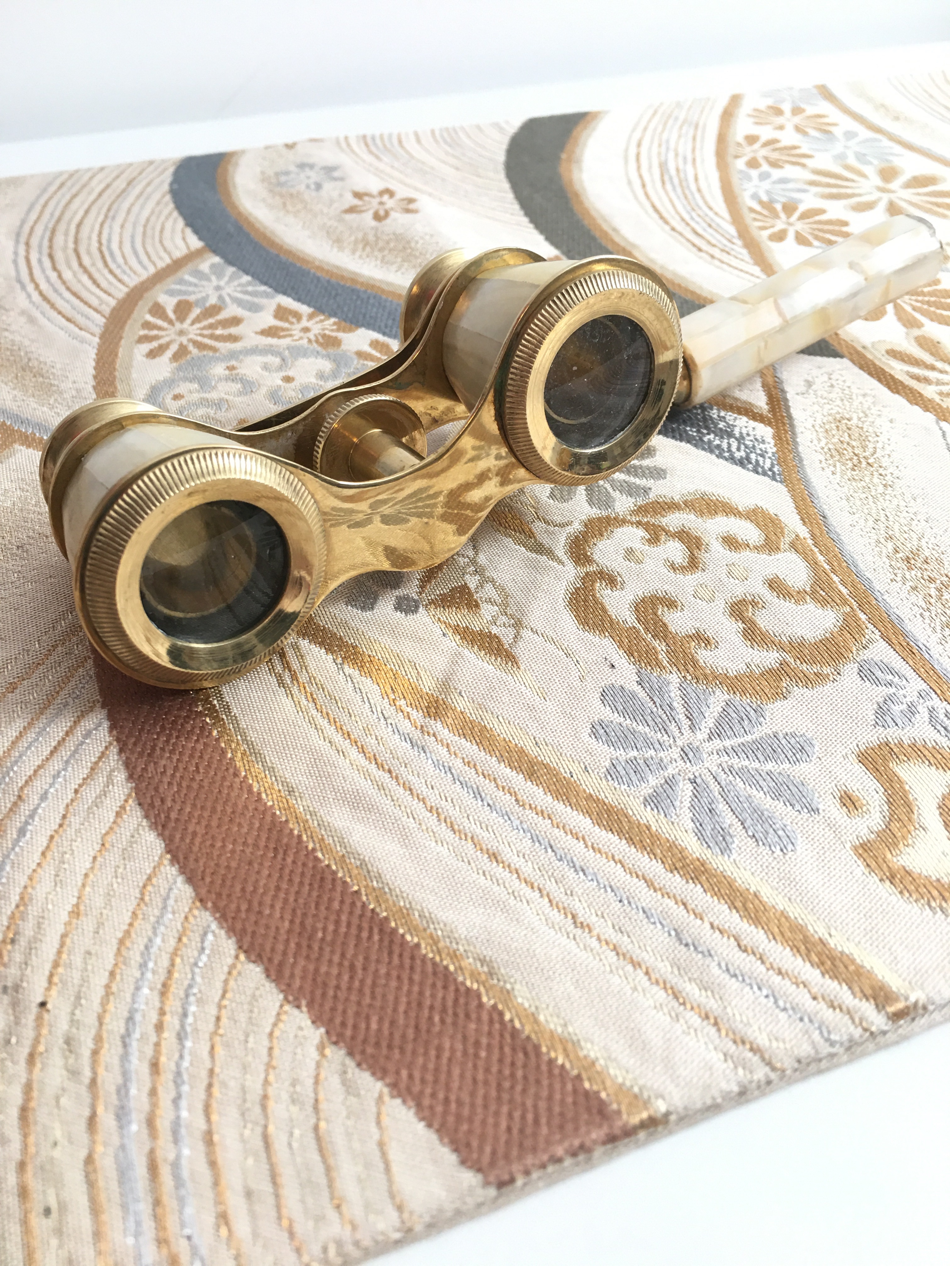 西洋收藏 古董法国铜质珍珠母歌剧眼镜长柄望远镜原装盒