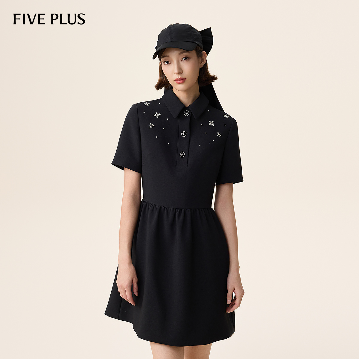 闪亮钻饰设计时髦吸睛