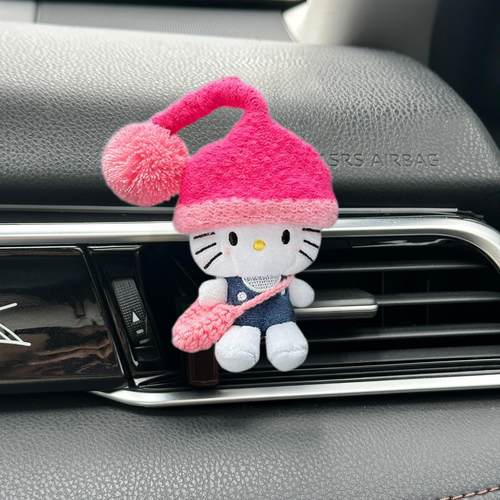 可爱创意kitty猫汽车空调出风口香水夹车载香薰装饰品摆件新款女