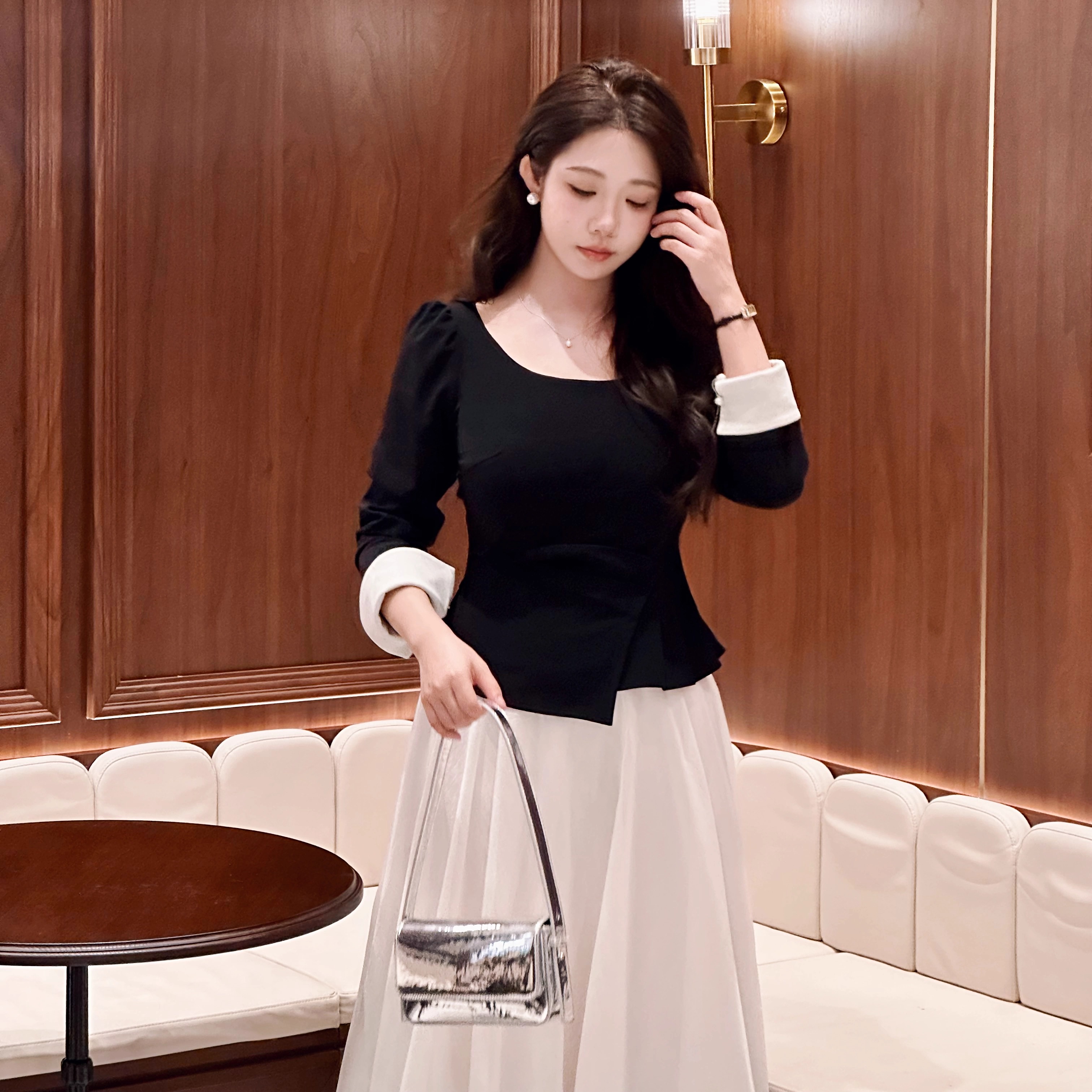 黑茉莉与甜酒 时光舞曲 简约风假两件撞色连衣裙显瘦长裙秋季女