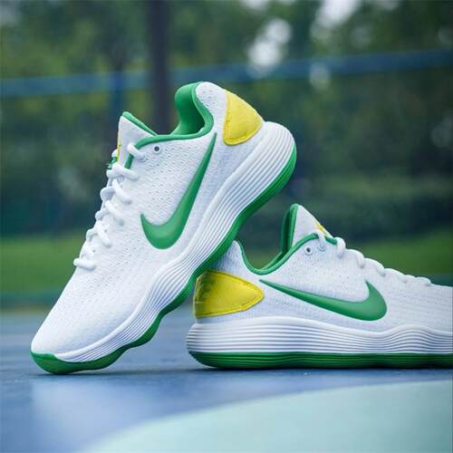 nike男子实战运动篮球鞋