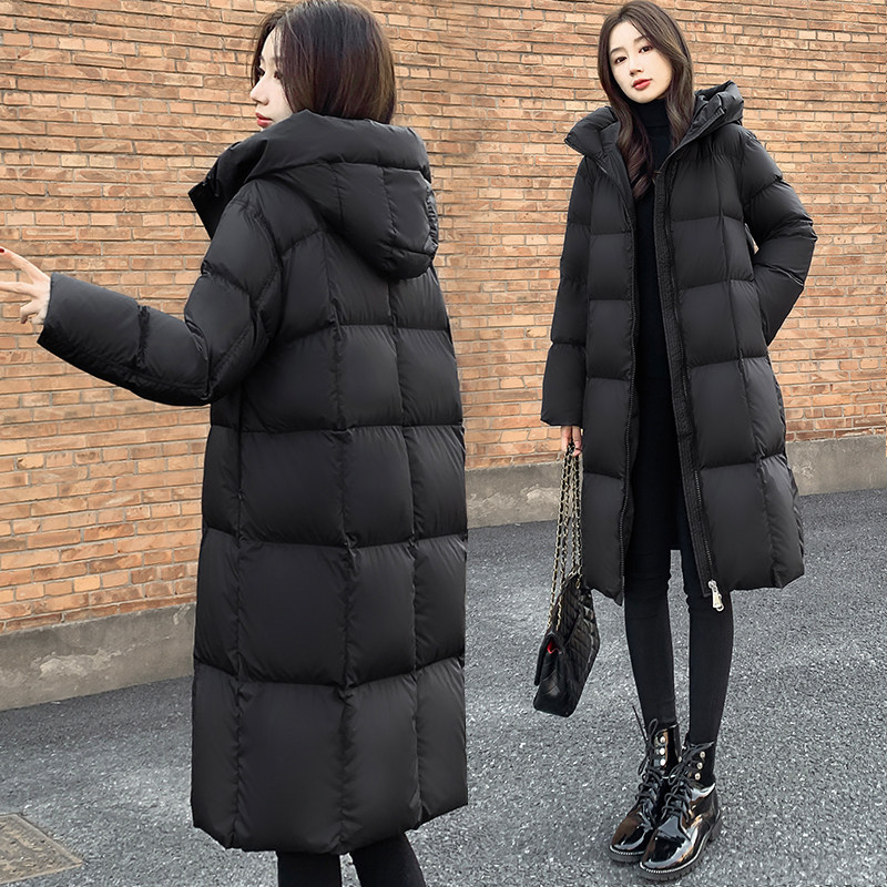 宽松大码中长款连帽羽绒服