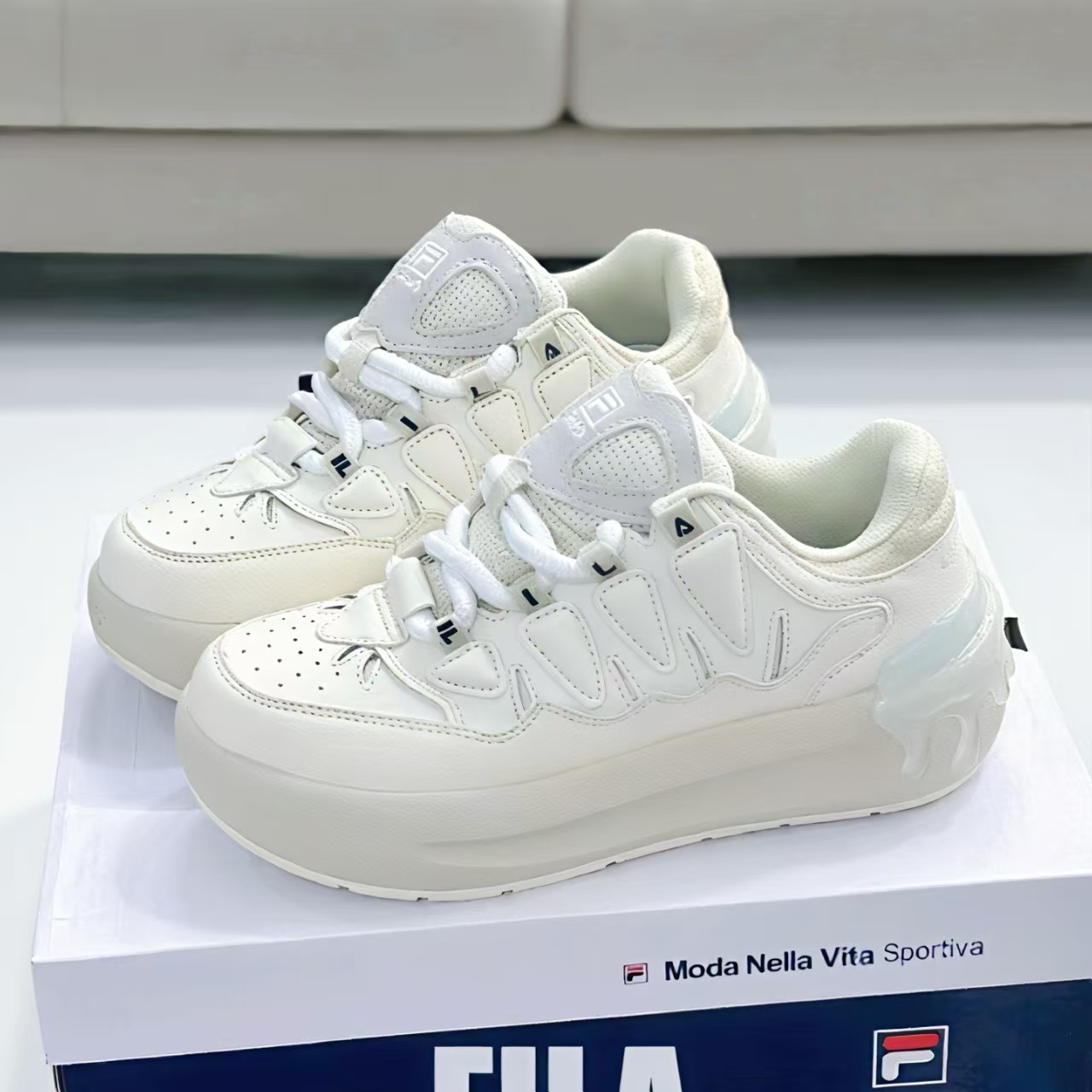 FILA 斐乐萝卜女鞋CARROT摩登板鞋2025秋冬新款老爹鞋休闲运动鞋