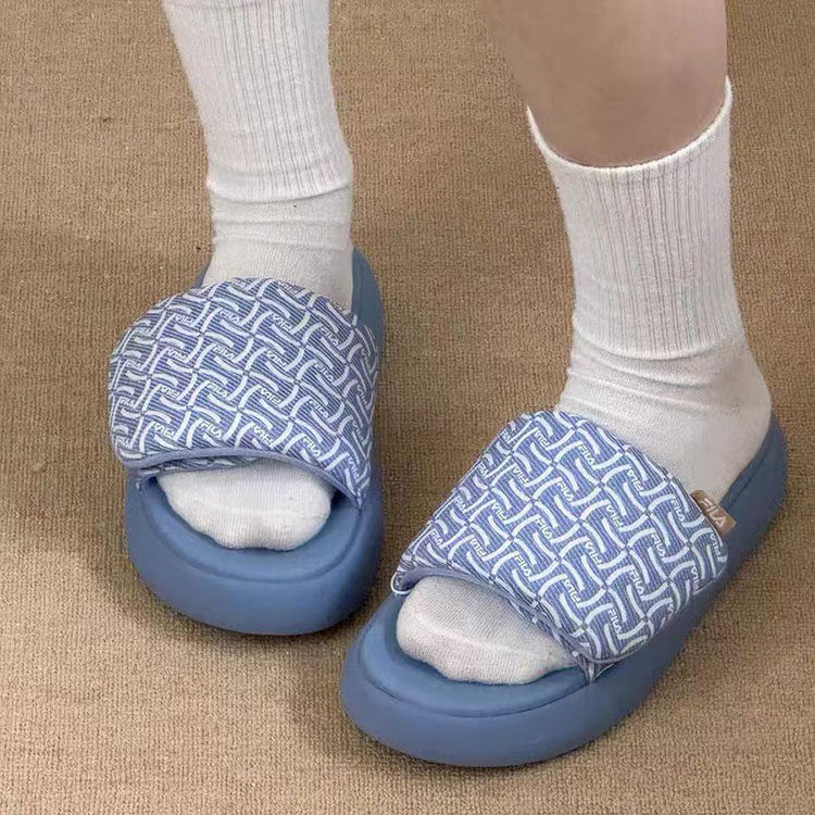 FILA斐乐运动拖鞋魔术贴