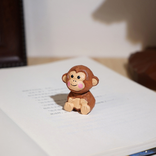 【精品版】小猴子手工木雕小摆件卡通可爱十二生肖申猴生日礼物