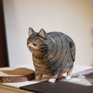 圆滚滚的猫咪手工木雕小摆件可爱卡通动物趣味创意书柜桌面装饰品
