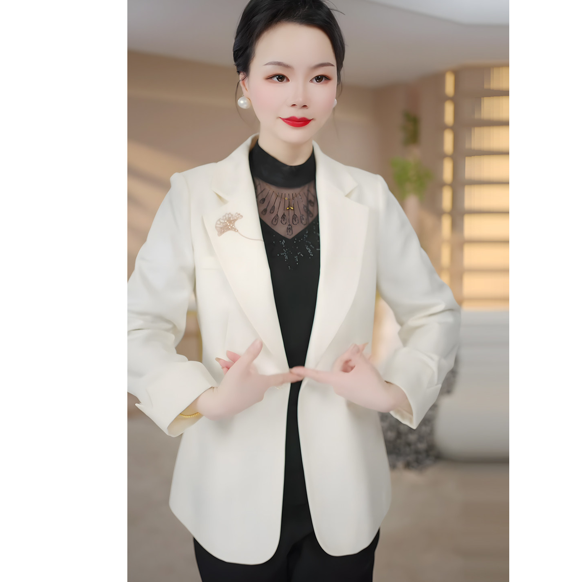 高端洋气西装外套女2026春季新款小个子短款修身显瘦气质职业上衣