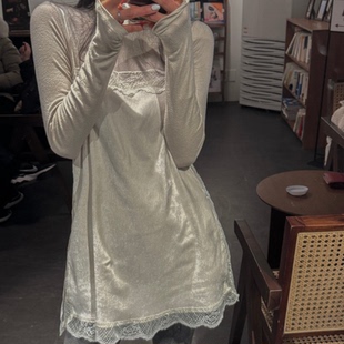 韩国东大门2026春装新款氛围感蕾丝花边拼接丝绒叠穿吊带连衣裙女