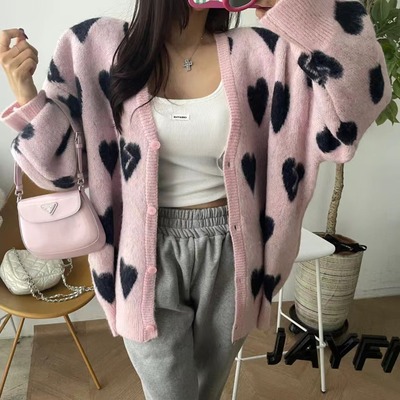 韩国减龄爱心宽松毛衣开衫外套