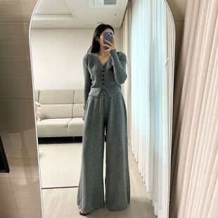 韩国东大门软糯慵懒风休闲穿搭短款开衫毛衣高腰阔腿裤针织套装女