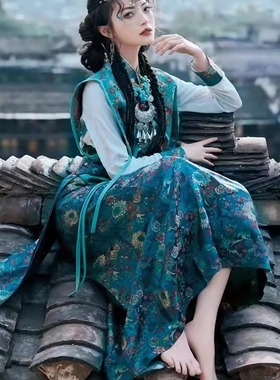 民族风服装异域风新疆西藏服女藏袍藏装女长裙少数民族服装旅拍秋