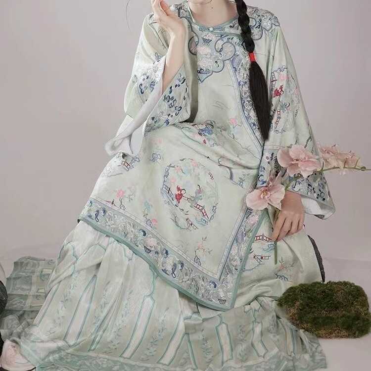 重工刺绣印花摸鱼儿晚清汉女裙