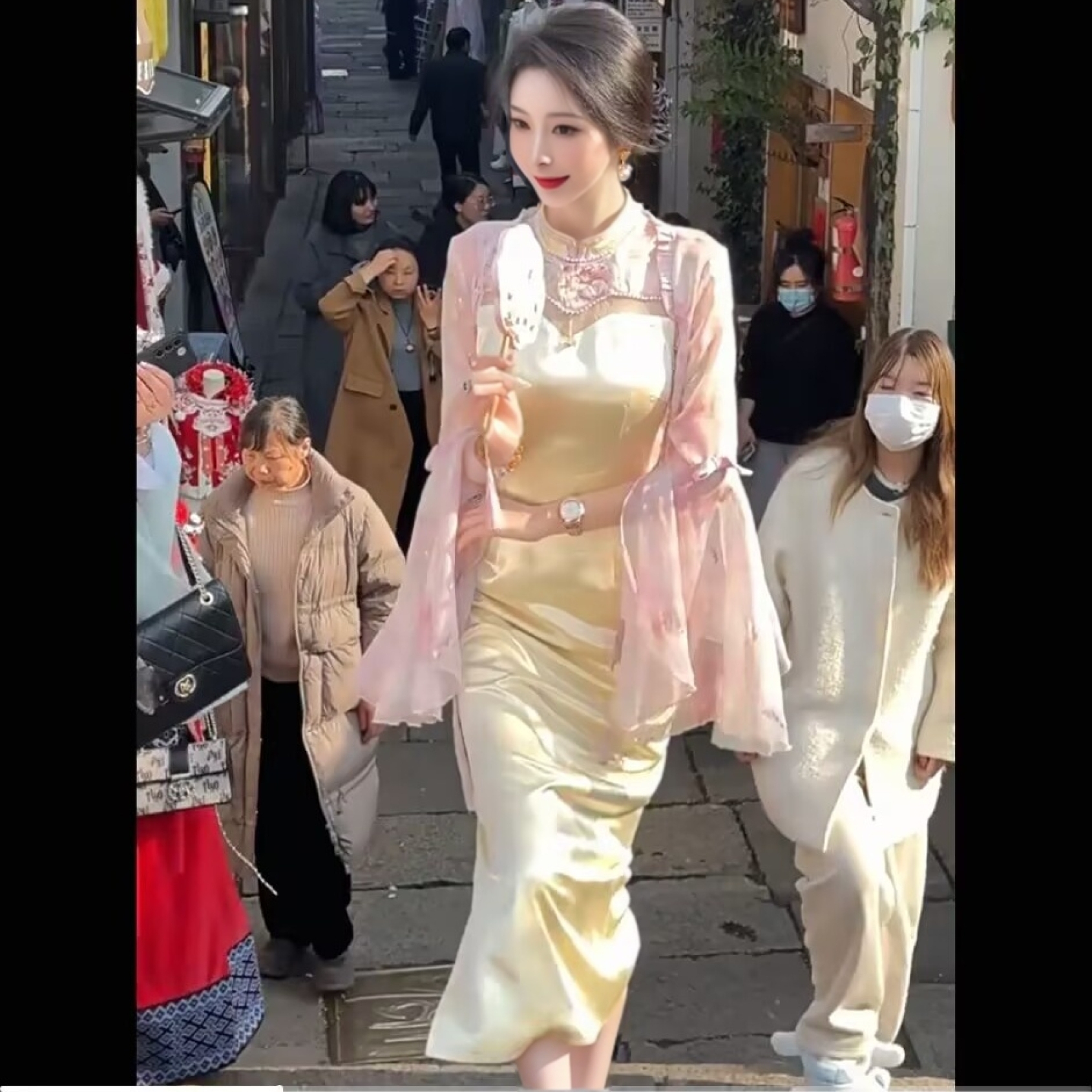 新中式国风改良旗袍重工刺绣醋酸缎连衣裙高档气质雪纺开衫防晒衣