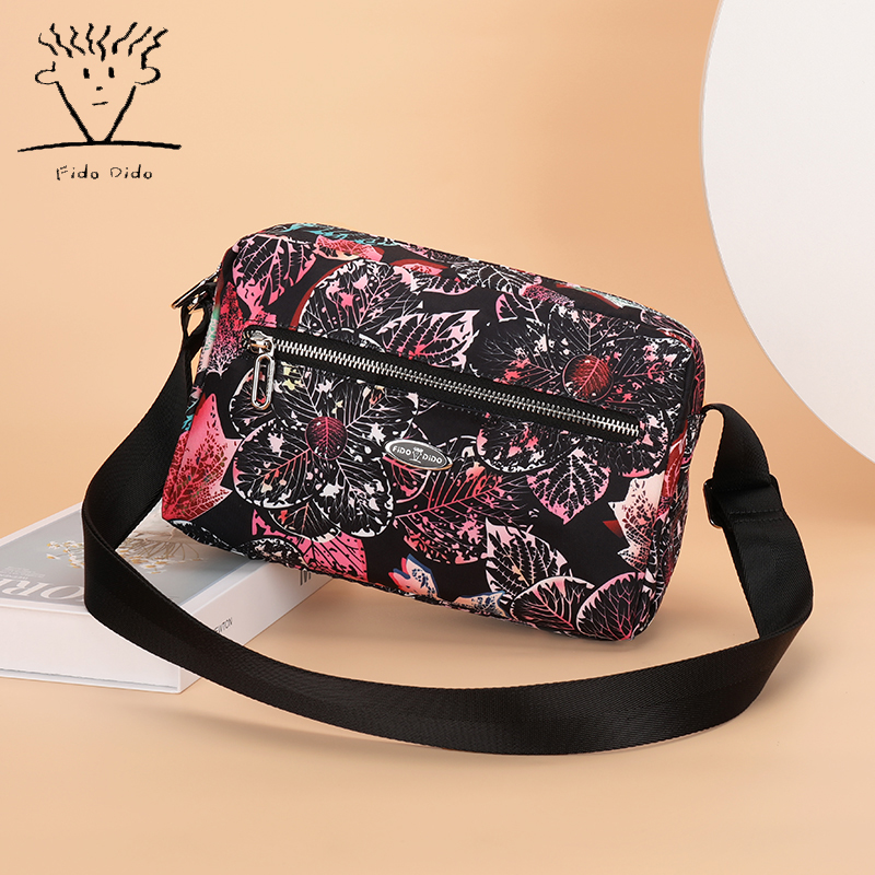 菲都狄都新款印花轻便中年风女包