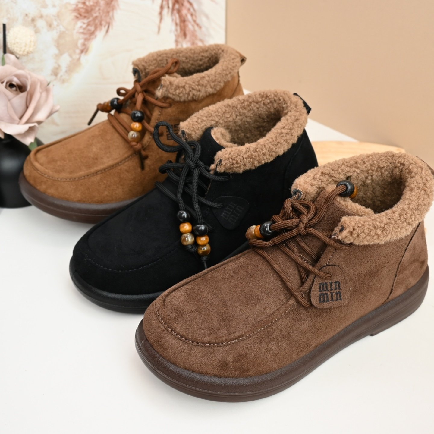 25冬季老北京女棉鞋加绒加厚中老年人妈妈鞋软底防滑时尚保暖棉靴,女鞋,时尚雪地靴,淘宝优惠券,粉丝福利购,淘宝优惠卷