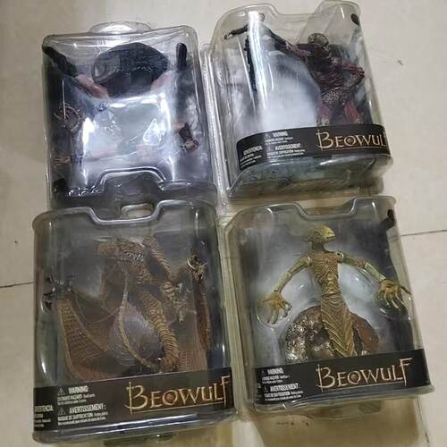 麦克法兰 电影发狂系列 贝奥武夫 魔战王黄金龙 beowulf手办模型