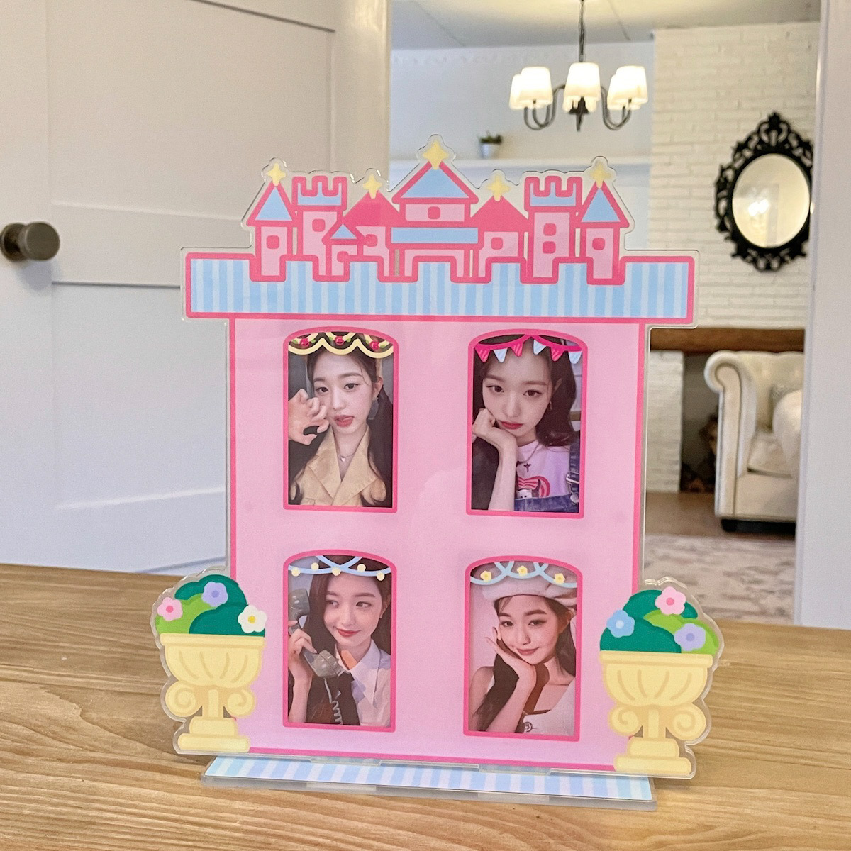 原创粉色城堡亚克力相框小卡展示