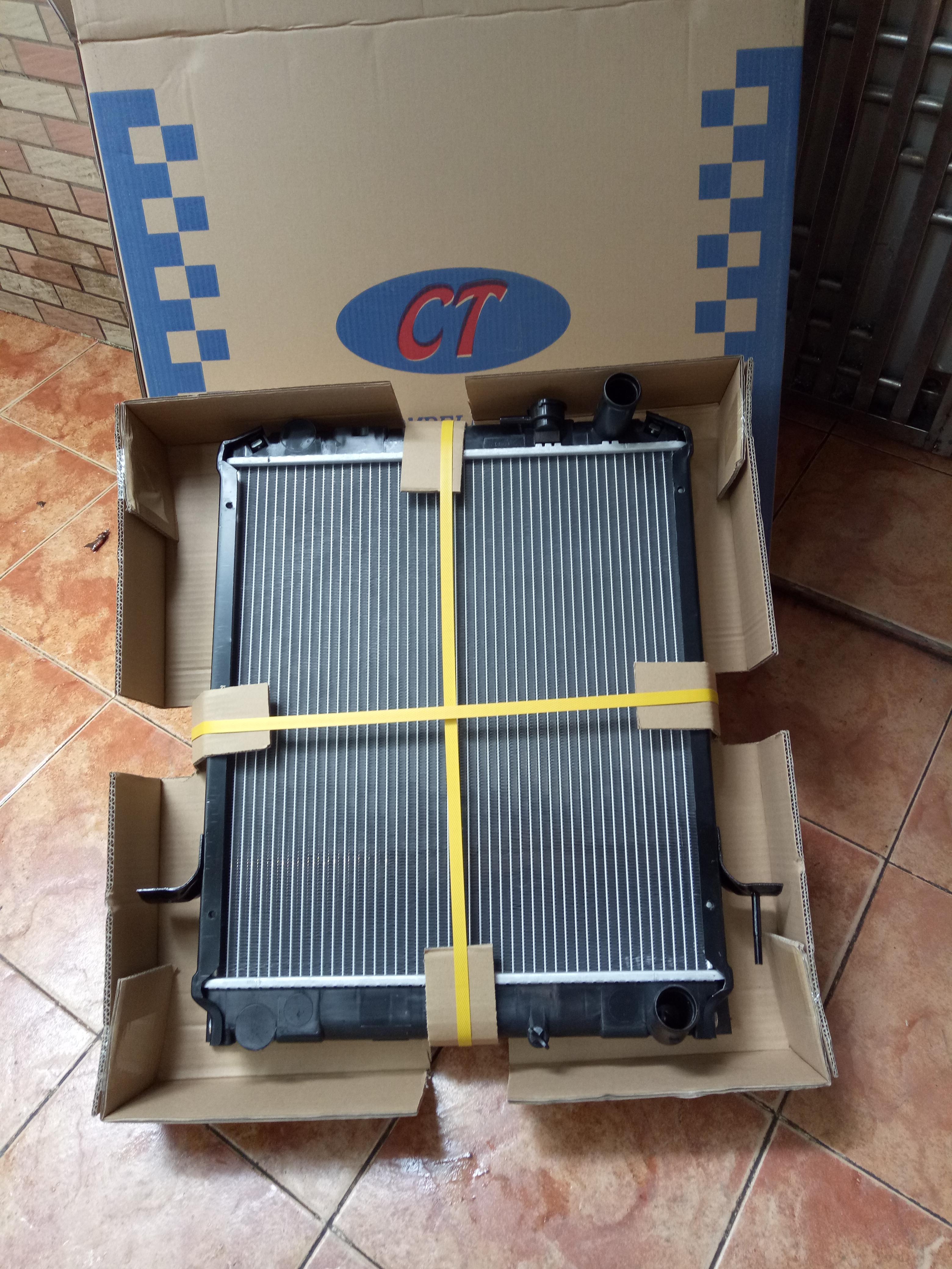 庆铃600P4KHI五十铃100p4 JB1货车700P水箱散热器总成双排厚装