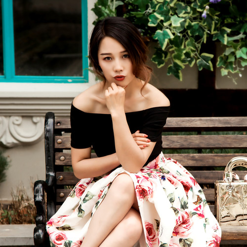 法式米色半身裙高级感气质裙子