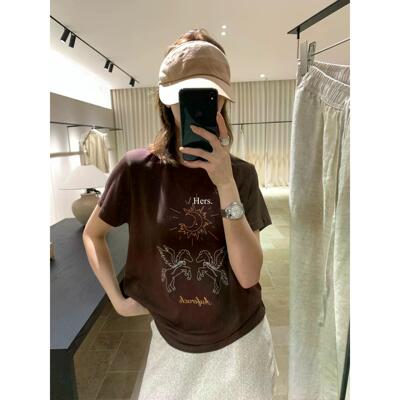 Hers2026夏季通勤梦幻小马图案T恤宽松显瘦百搭圆领短袖上衣女