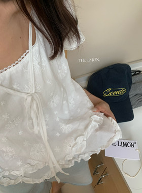 THE LIMON柠檬绿茶2026年夏季V领刺绣蕾丝拼接系带木耳边小衫女