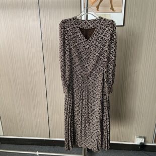 1267品牌撤柜ST时尚女装新款碎花连衣裙收腰过膝气质长裙