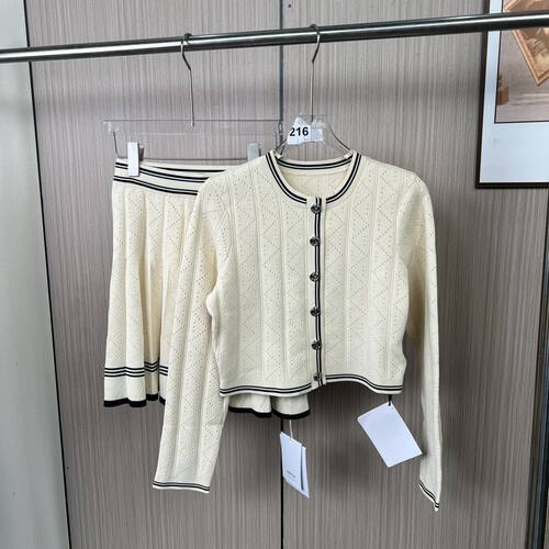 6616品牌撤柜WL南油香风套装针织百褶半身裙背心开衫短裙两件套