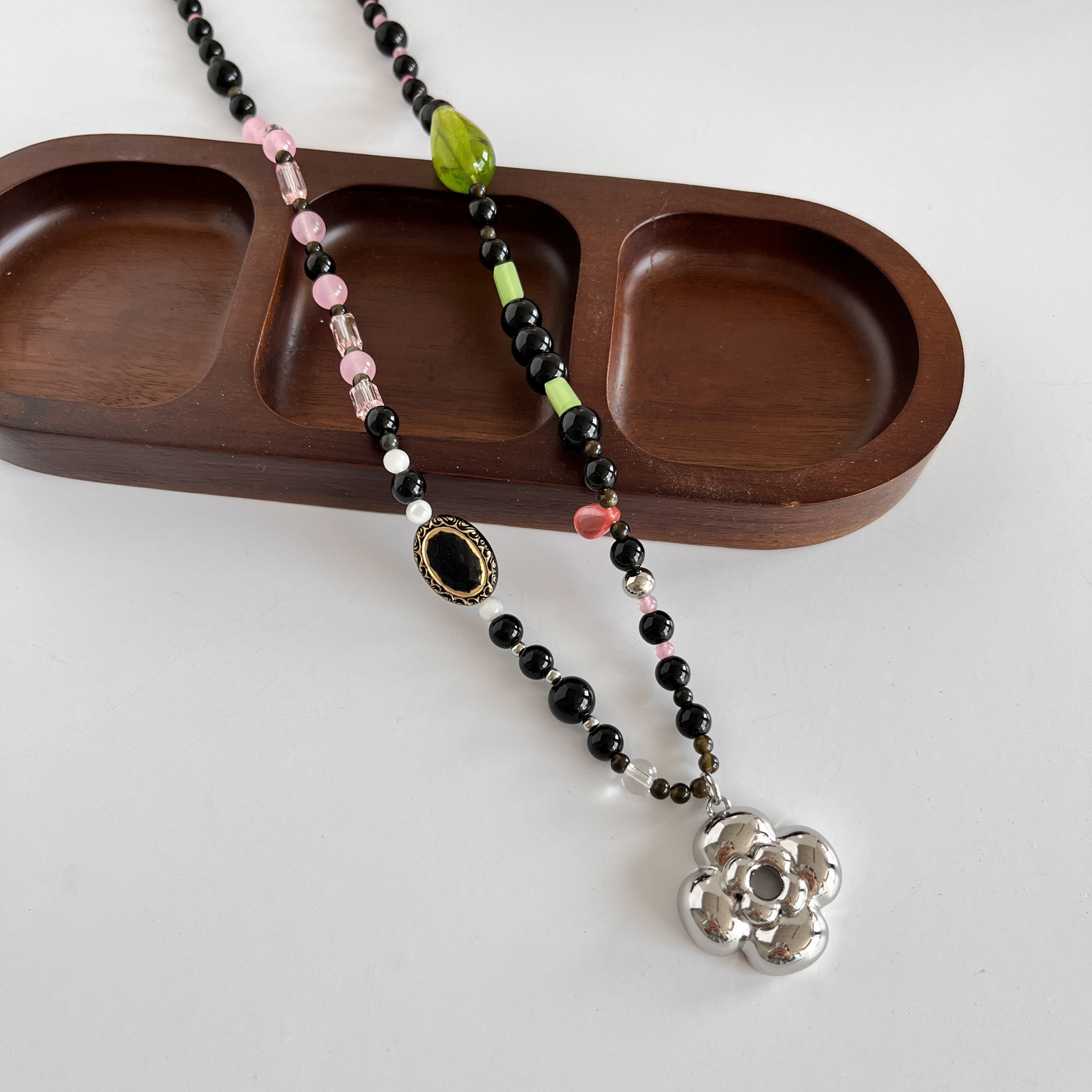 梦境花花串珠长项链女小众设计夏日度假风叠戴复古花朵吊坠毛衣链