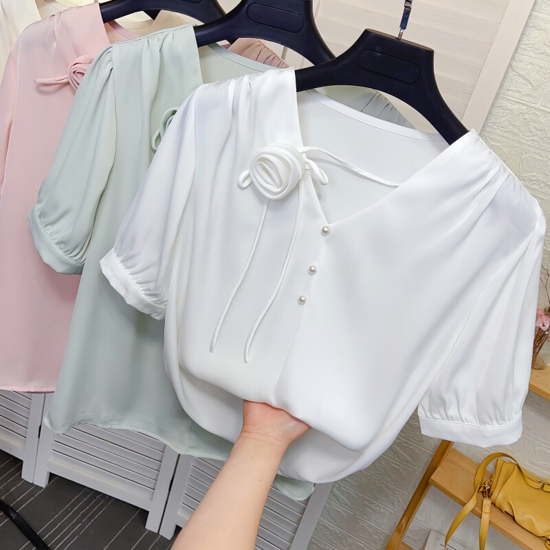 镂空系带花朵短袖套头雪纺衫女夏季新款气质职业醋酸缎面衬衫女