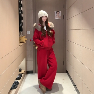 气质少女两件套 女秋冬红色毛领连帽卫衣阔腿裤 韩式 风休闲运动套装