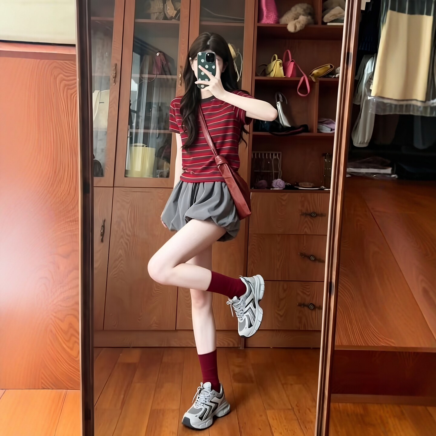 韩系甜妹休闲运动套装女夏季复古条纹短袖花苞短裙学生减龄两件套