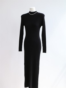 秋冬半高领修身针织连衣裙女长袖毛衣裙紧身内搭长款开叉连衣裙