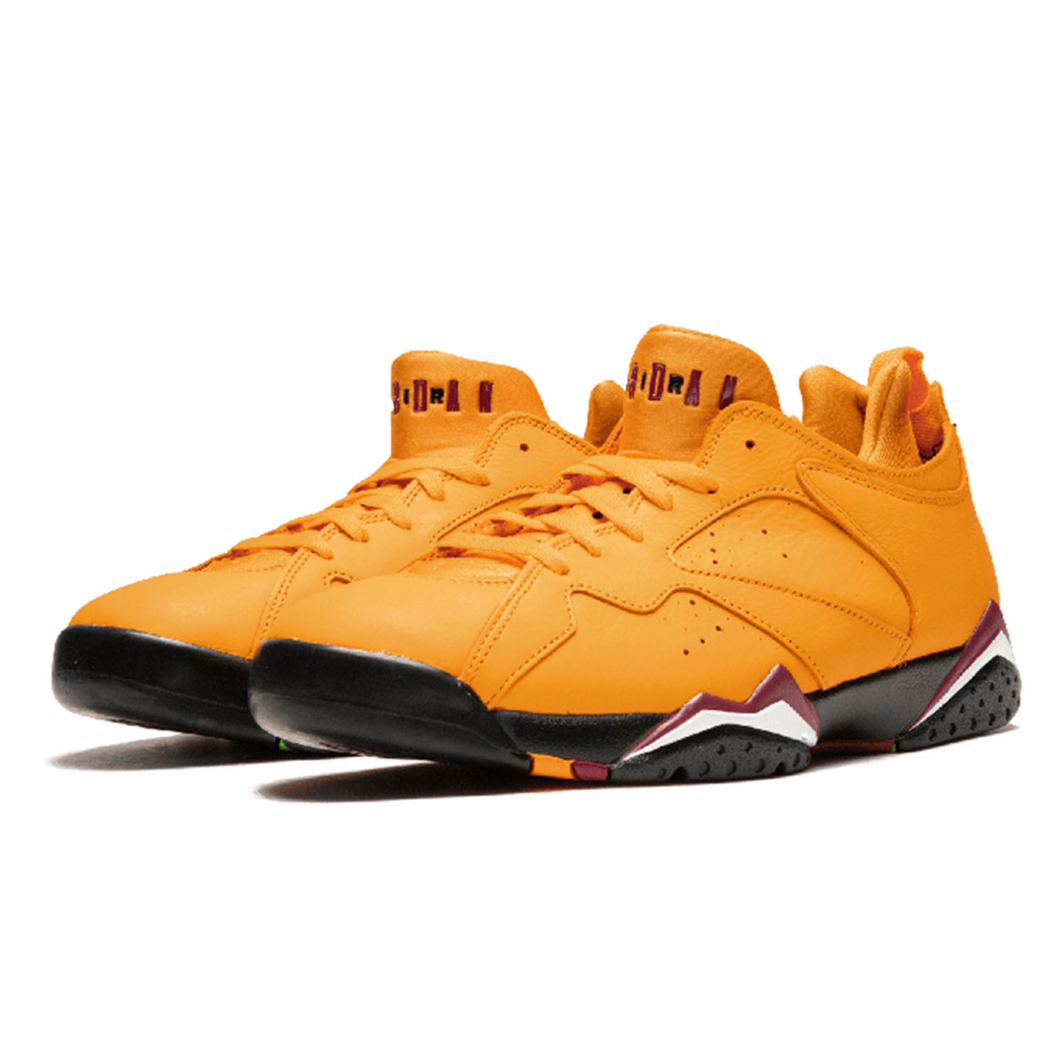 Nike/耐克正品JORDAN AJ7 LOW NRG TAXI 乔7男子休闲篮球鞋AR4422