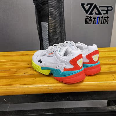 运动休闲鞋Adidas/阿迪达斯